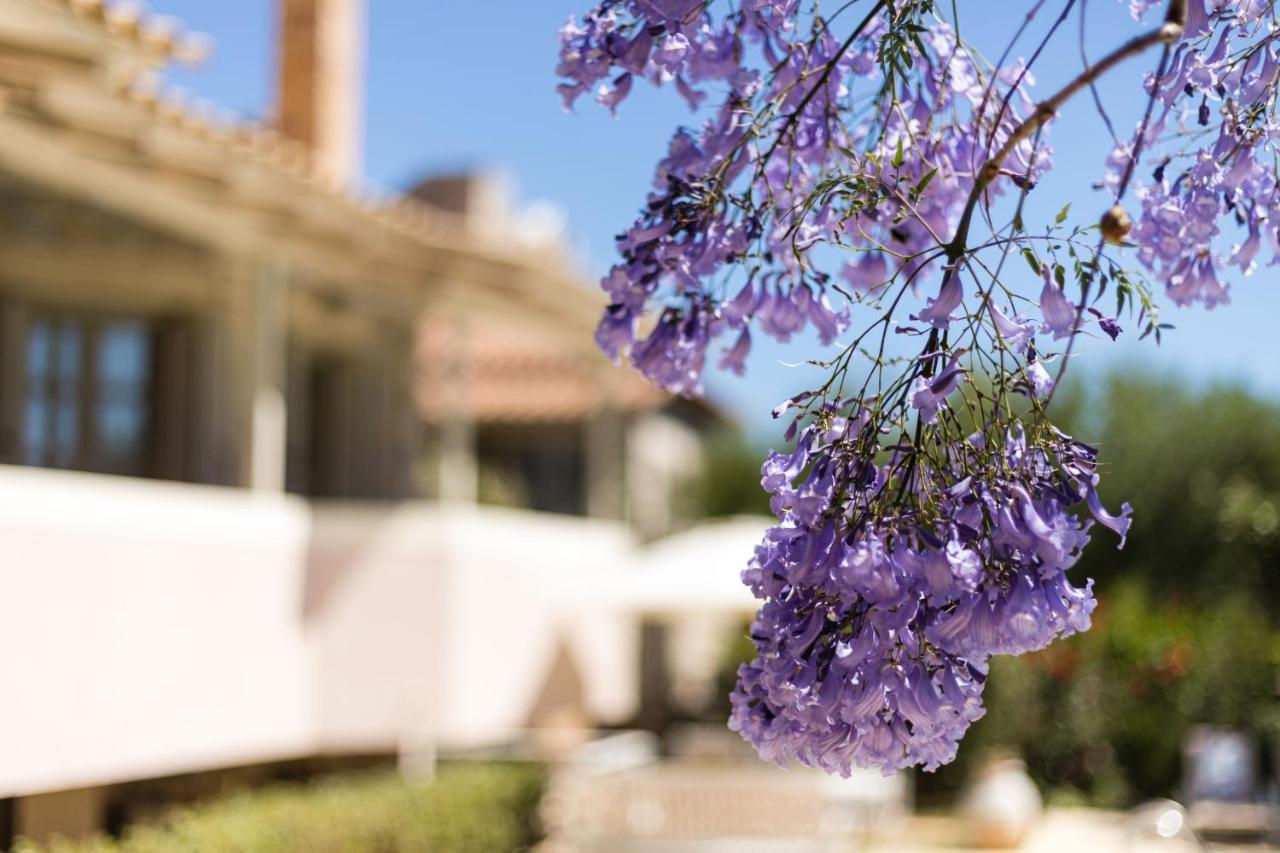 Tria Luxury Residences Stoupa Bagian luar foto